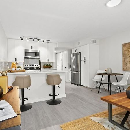University Serenity Suites Tampa Eksteriør billede